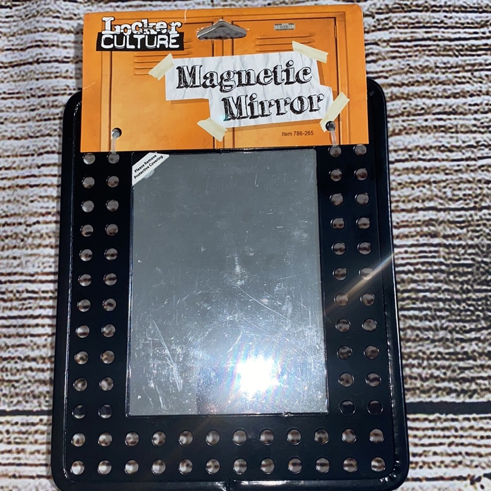 Locker Culture Magnetic Mirror